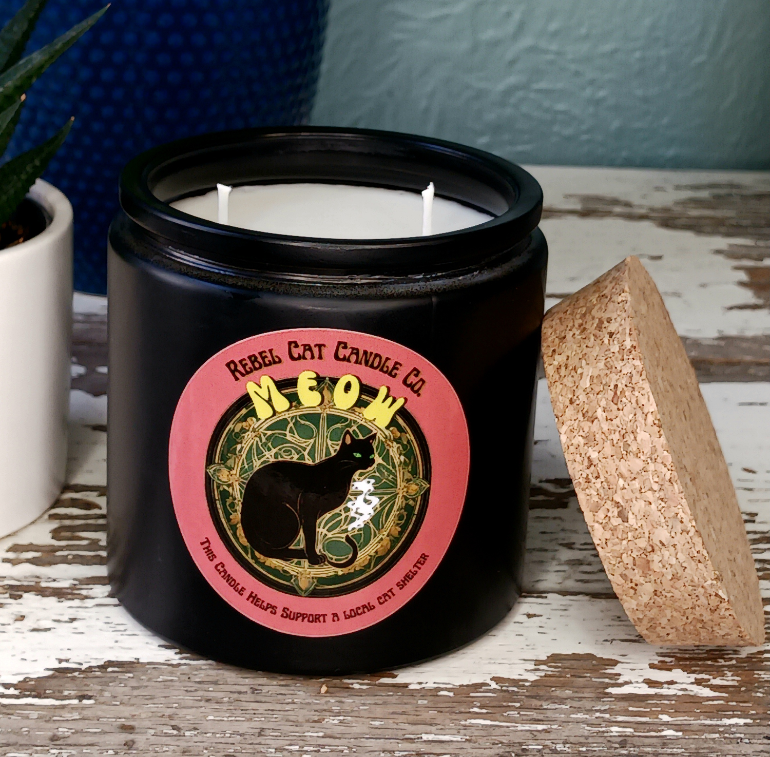 Meow Candles With a Cause