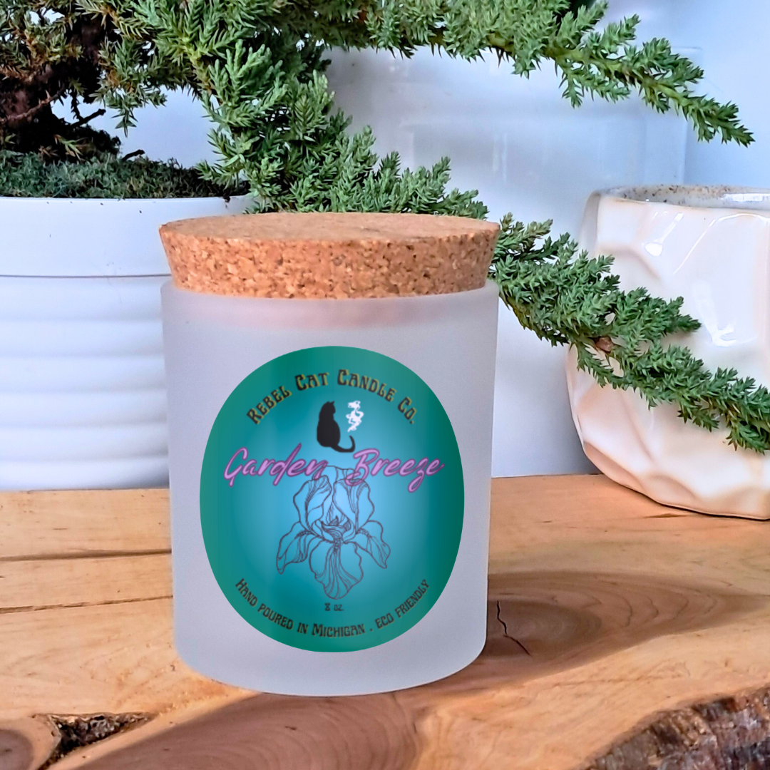 Garden Breeze - 8 oz. Coconut & Soy Wax Candle